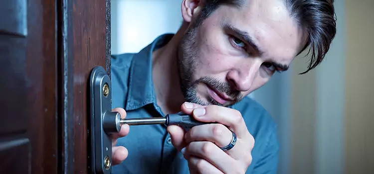 Eviction Locksmith Hoover