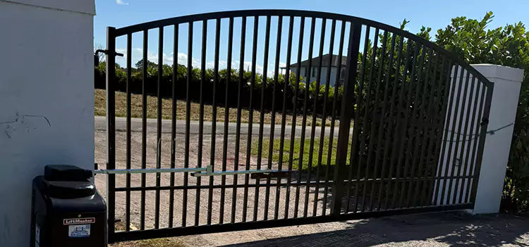 Driveway Fence Repair Hoover